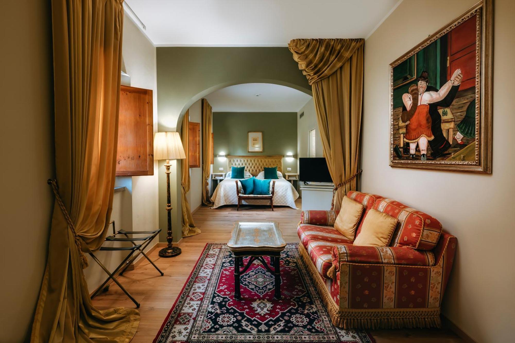 Hotel Bramante Тоді Екстер'єр фото