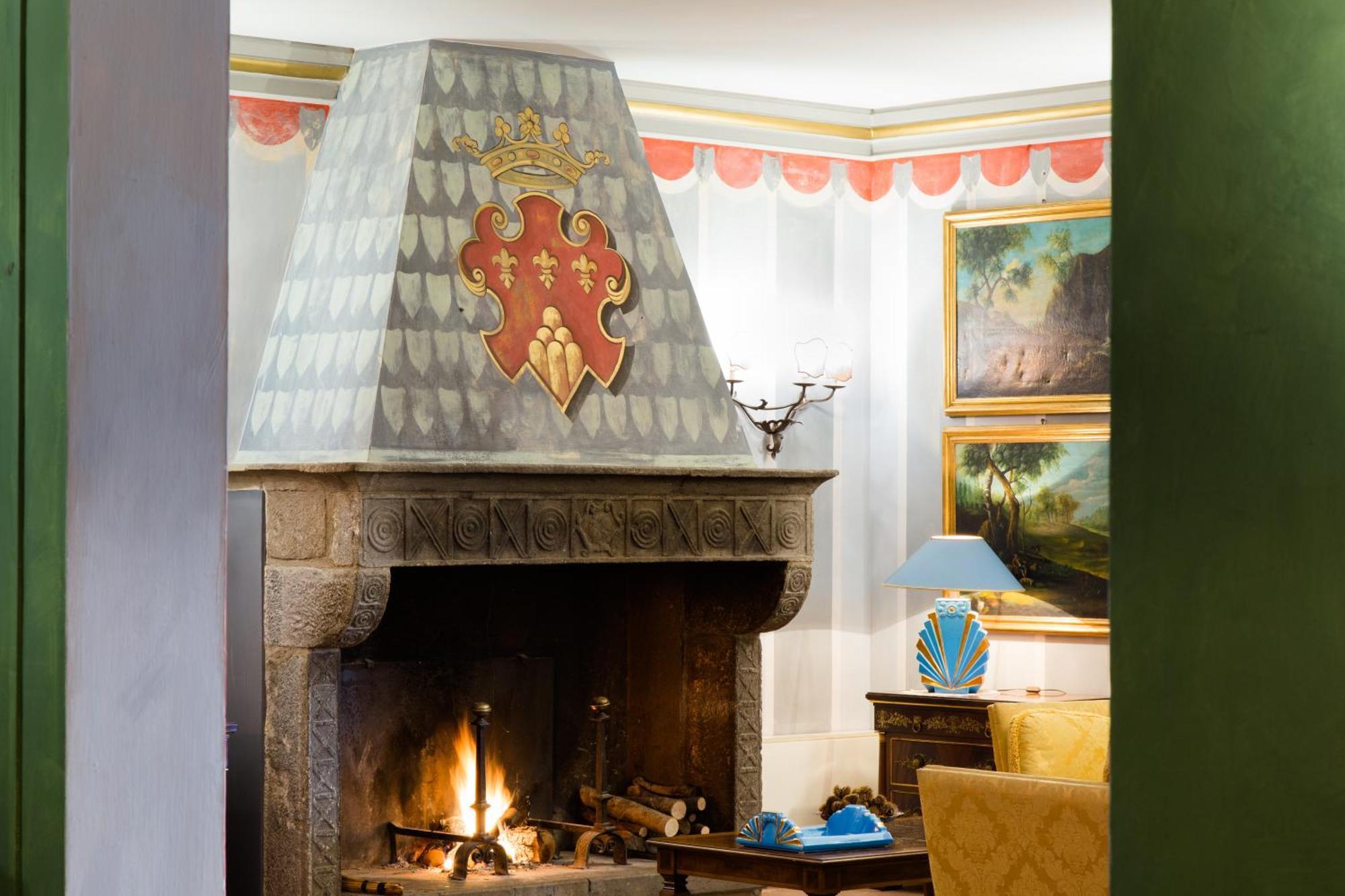 Hotel Bramante Тоді Екстер'єр фото
